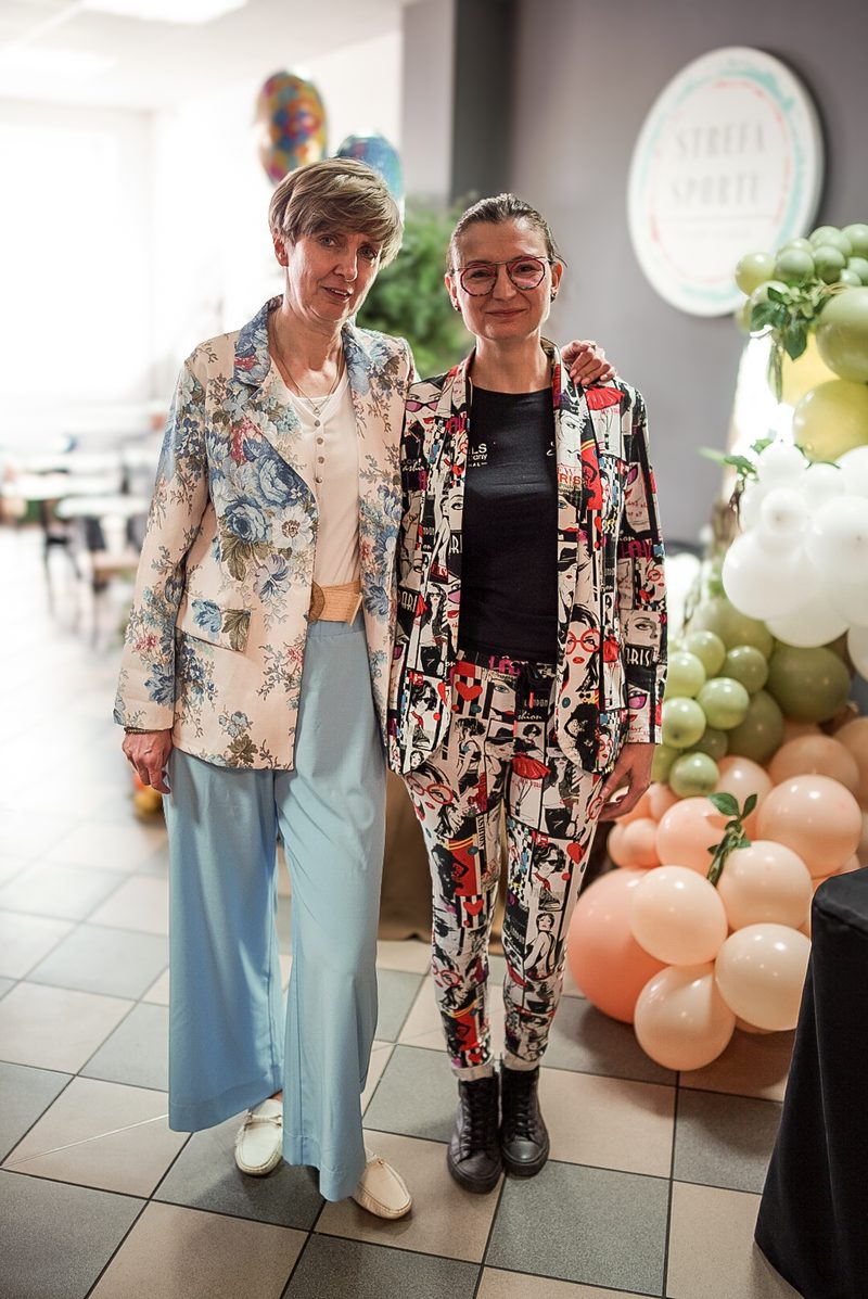 Założycielki pracowni Kaszmir Handmade w autorskich stylizacjach